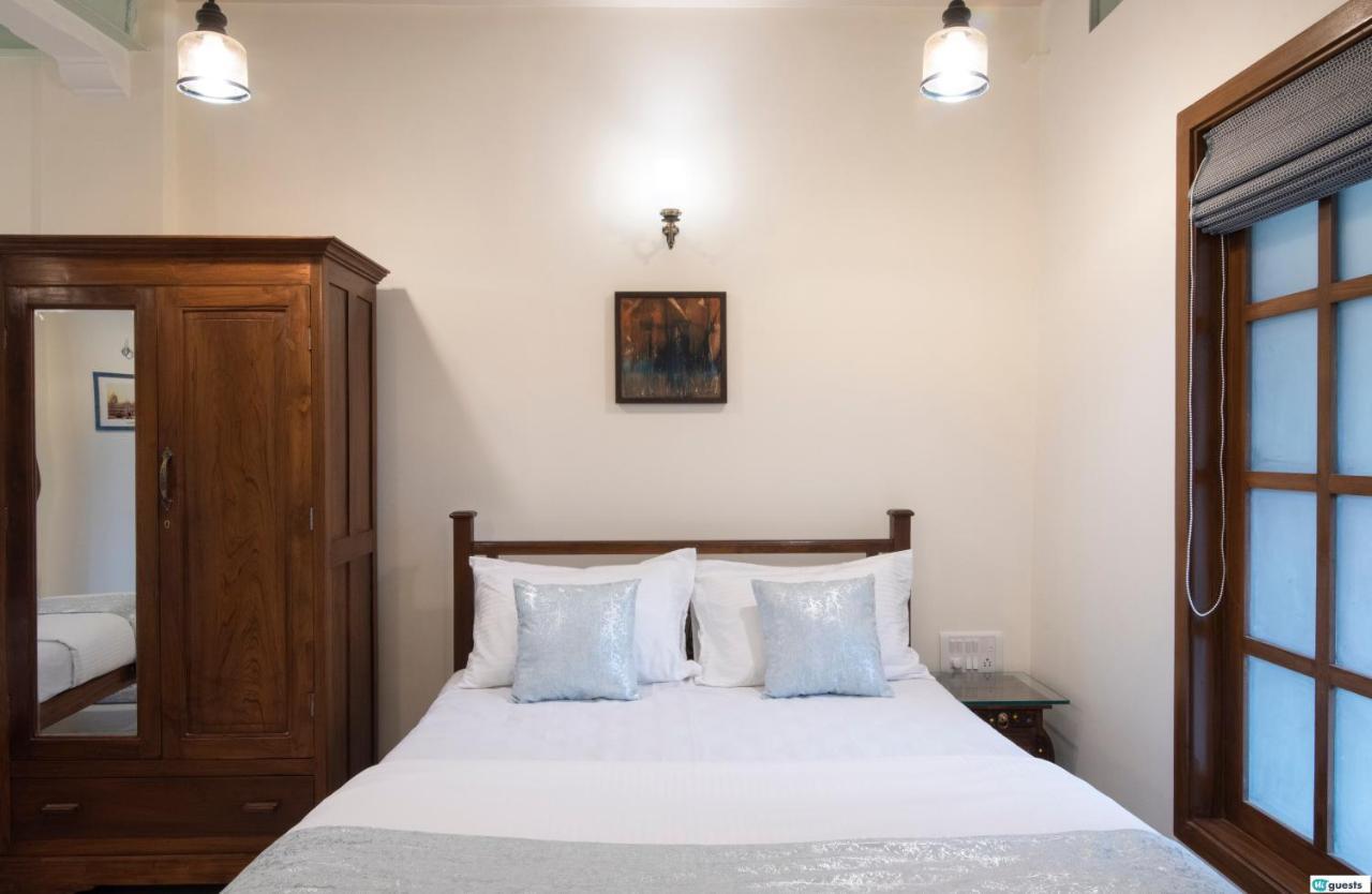 Higuests Vacation - Colaba Homestay *